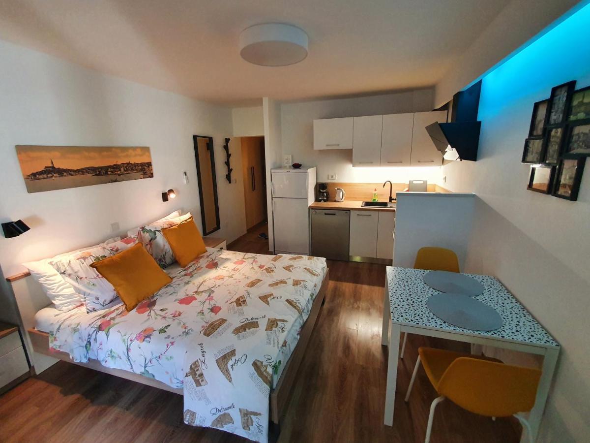 Apartments Kiwi רוביני מראה חיצוני תמונה