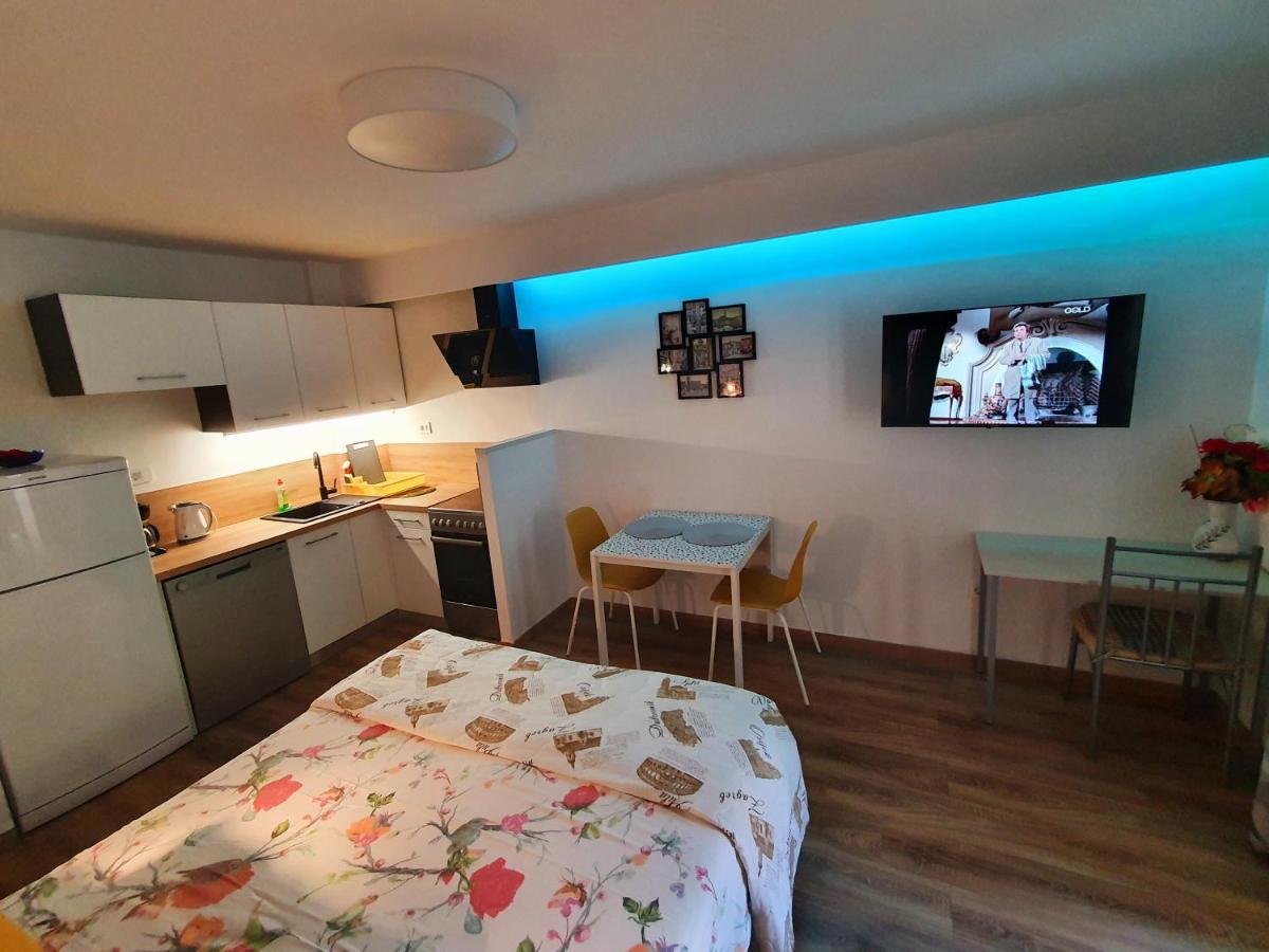 Apartments Kiwi רוביני מראה חיצוני תמונה